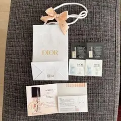 Dior ショッパー袋 香水 サンプルセット - メルカリ