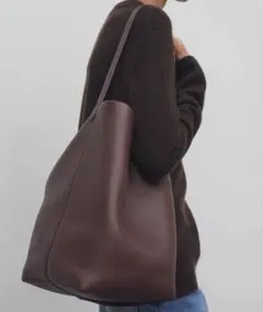 the row Large N/S Park Tote アカージュ パークトートのサムネイル