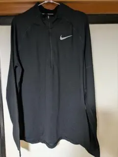 NIKE DRI-FITハーフジップランニングシャツ