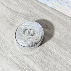 ◎ ディオールスキン フォーエヴァー イドラ グロウ クッション