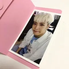 Item thumbnail for item d7fd680d-511a-4113-9fe7-edf2e1143fa7