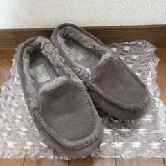 グレー系モカシン／UGGのサムネイル