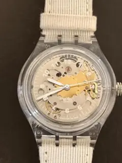 ○未使用新品○SWATCH GW110 ホワイト・ナイト - メルカリ