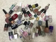 ネイルポリッシュ44本おまとめ 詰め合わせセット おまけネイルシール