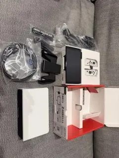 【タイムセール】Nintendo Switch 有機ELモデル