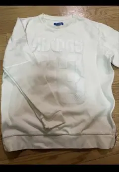 adidas ホワイト トレーナー　スウェット