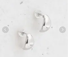 GARNI エメラルドTwelve Stone Pierce 5月誕生石 - メルカリ