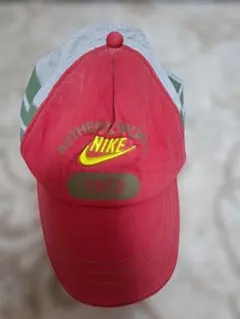 ４９９円いいね割なしNIKE AUTHENTICSPORTS 1972 キャップのサムネイル