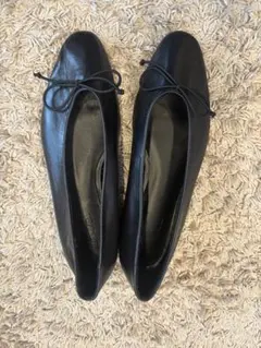 ZARAフラットバレエシューズ