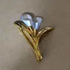スワロフスキー　ブローチ　花　クリスタル　ゴールド