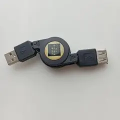 THE SHARPER IMAGE USB リール式延長ケーブル 巻取り式のサムネイル