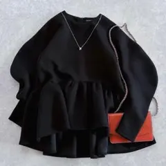 人気 ツルバイマリコオイカワ Kirillペプラムトップス キリル ブラック 黒