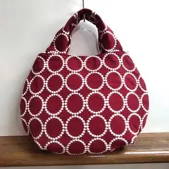 ハンドメイド　バルーントート　丸み　タンバリン柄刺繍　レッド