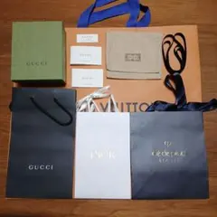 2025年最新】GUCCI ショップ袋・ショッパーの人気アイテム - メルカリ