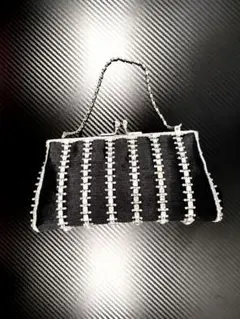 ラインストーンパーティーバッグ 黒　結婚式に