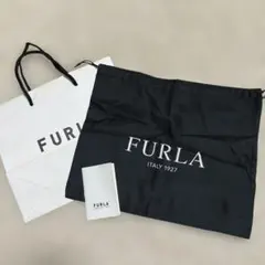 FURLA ショップ袋　保存袋　ブラック紙袋