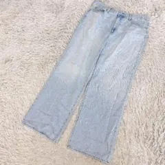 UNIQLO JEANSユニクロ デニムワイドパンツ ライトブルー　32 3XLのサムネイル