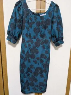 青緑色 花柄 パフスリーブ 七分袖ワンピース