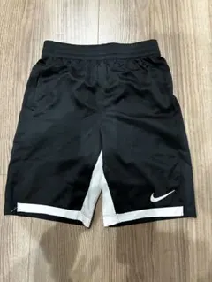 Nike DRI-FIT ブラック ハーフパンツ L