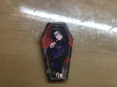 【ツイステッドワンダーランド】コフィン型キャラクターピンバッジ