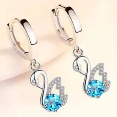 925シルバー高品質ジルコンダイヤ♢ブルークリスタル白鳥フープピアス☆匿名配送