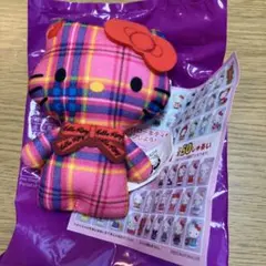 マクドナルド　ハッピーセット　ハローキティ　タータンチェック