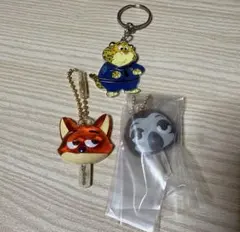 【ズートピア】トイカプセル２点/キーホルダー１点