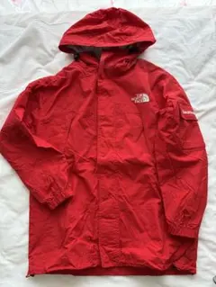 THE NORTH FACE レッドジャケット