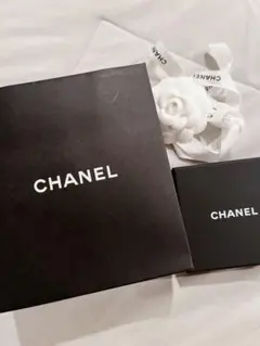 CHANEL ギフトボックス 小型 黒