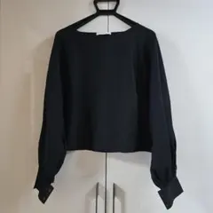 美品　AP STUDIO ブラック 長袖 クロップドトップス