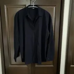 レーヨンエアリースキッパーカラーブラウス S ネイビー