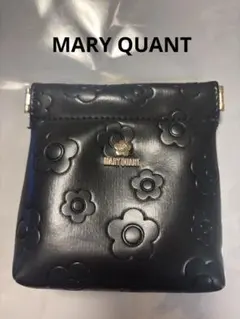 マリークワント　ランダムディジ－エンボス　パネクチポーチ　MARY QUANT
