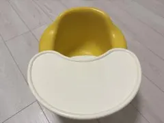 バンボ　BUMBO ベビーチェア　テーブル＆ベルト付き　イエロー