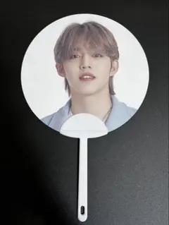 2026年最新】seventeenうちわの人気アイテム - メルカリ