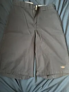 Dickies ブラック ルーズフィット ショートパンツ