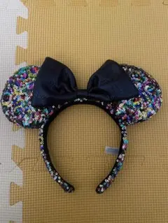 ほぼ新品＊ディズニー ミッキー耳 カチューシャ スパンコール