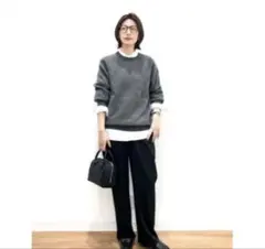 UNIQLO プレミアムラムクルーネックセーター