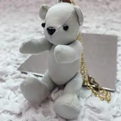 ✨美品✨russet クマチャーム　グレーライム　チャーム　ラシットのサムネイル