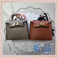 Item thumbnail for item 46e175ac-172e-4d65-a5d1-d301c8f07fd4