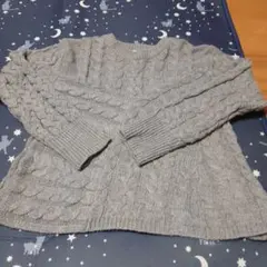 【新品】GU グレー ケーブルニットセーター