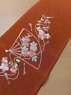 赤茶花と扇 刺繍 半襟㊷