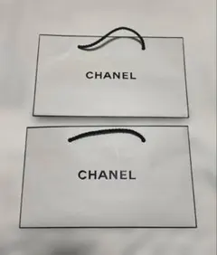 CHANEL ロゴ入り紙袋 2枚セット　ショッパー