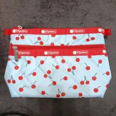 LeSportsac キルティング チェリー柄 ポーチ 神崎恵 - メルカリ