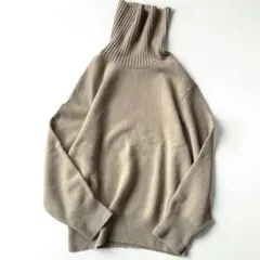 極美【ドゥーズィエムクラス 】ミドルゲージ　タートルネック　ニット ウール