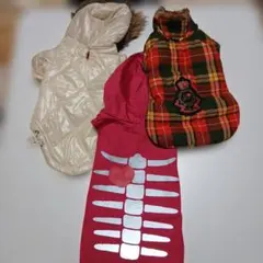 Mサイズ フード付き犬服 赤緑チェックかっぱ付き