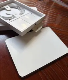 Item thumbnail for item c41499e4-eebc-4613-81e7-13f61a7ddb24