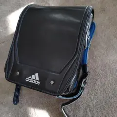 アディダス　青　ランドセル 黒　ブルー　climacool　中古