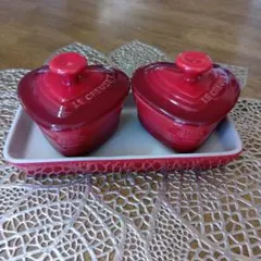 LE CREUSET ハート型 ラムカン 蓋付き 2個セット トレイ付きのサムネイル