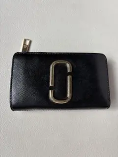 2025年最新】marc jacobs 財布 二つ折りの人気アイテム - メルカリ