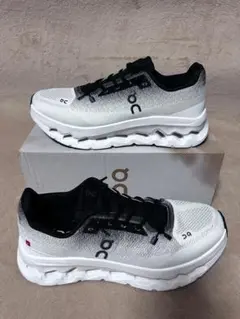 ホワイトスニーカー スニーカー